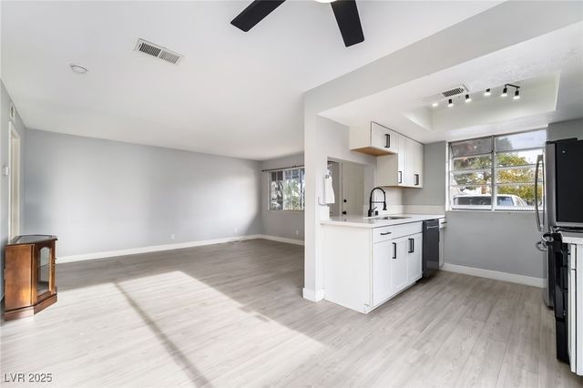 5365 Shake Court 103, Las Vegas, NV 89122