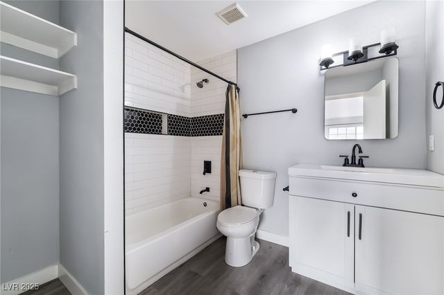 5365 Shake Court 103, Las Vegas, NV 89122