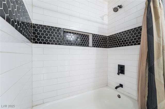 5365 Shake Court 103, Las Vegas, NV 89122