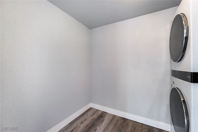 5365 Shake Court 103, Las Vegas, NV 89122