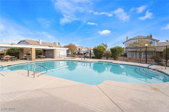 5365 Shake Court 103, Las Vegas, NV 89122