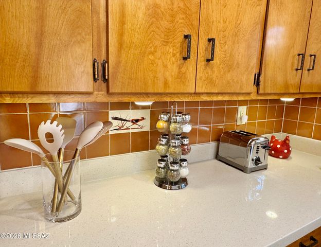 5050 E Julia Street, Tucson, AZ 85711