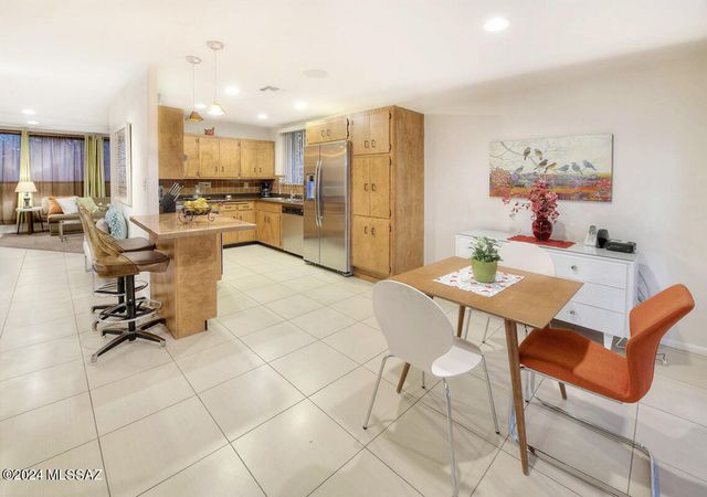 5050 E Julia Street, Tucson, AZ 85711