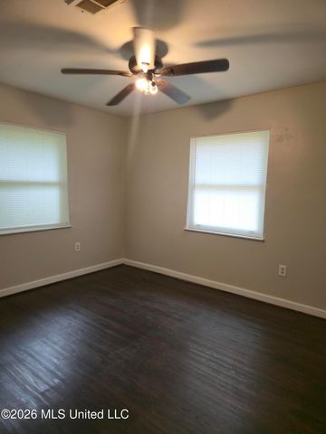 28 Dogwood Court, Gulfport, MS 39501