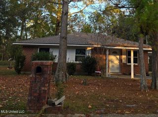 28 Dogwood Court, Gulfport, MS 39501