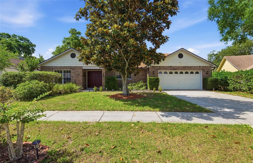 5121 STRATEMEYER DRIVE, Orlando, FL 32839