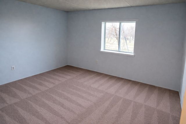 476 Riverside Dr 204, Lawrence, MA 01841