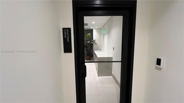 225 N Miami Ave 312, Miami, FL 33128