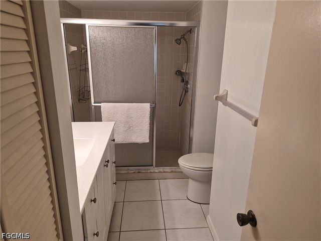 830 SW 48th TER 3, Cape Coral, FL 33914