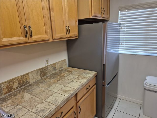 830 SW 48th TER 3, Cape Coral, FL 33914