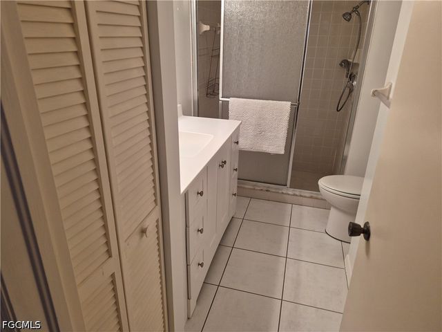 830 SW 48th TER 3, Cape Coral, FL 33914