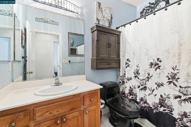 104 Montevino, Oakley, CA 94561