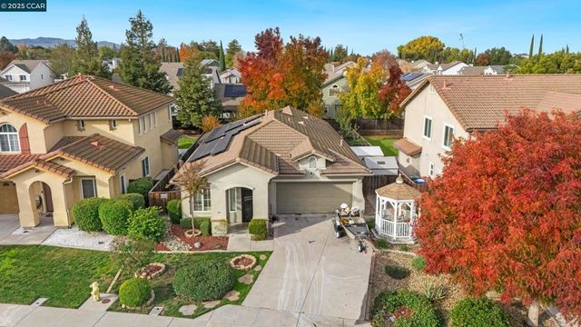 104 Montevino, Oakley, CA 94561