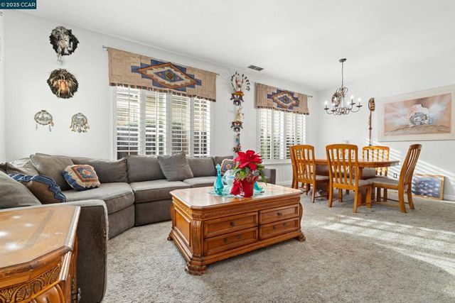 104 Montevino, Oakley, CA 94561