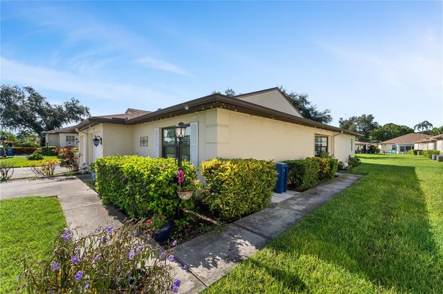 3312 60TH AVENUE W, Bradenton, FL 34207