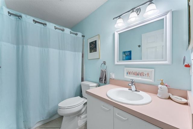 3312 60TH AVENUE W, Bradenton, FL 34207