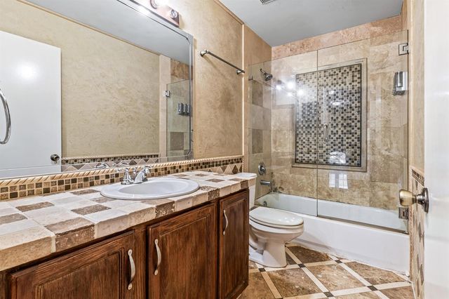 2224 Soundings Court, Greenacres, FL 33413