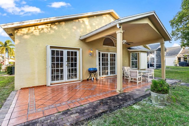 2224 Soundings Court, Greenacres, FL 33413