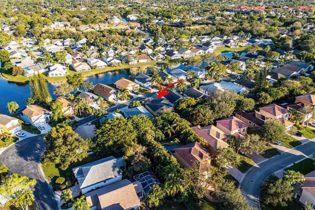 2224 Soundings Court, Greenacres, FL 33413