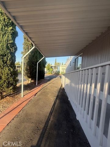 995 Pomona 88, Corona, CA 92882