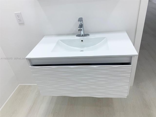 301 174th St 1818, Sunny Isles Beach, FL 33160