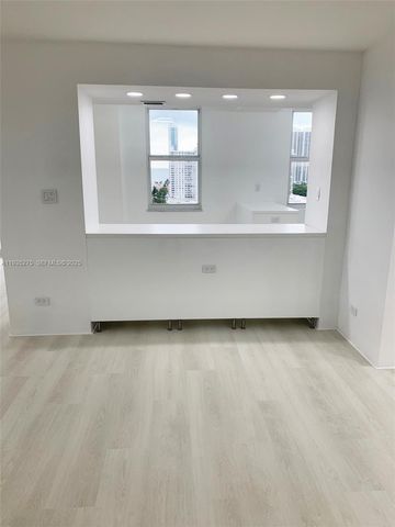 301 174th St 1818, Sunny Isles Beach, FL 33160