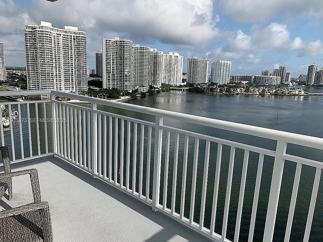 301 174th St 1818, Sunny Isles Beach, FL 33160