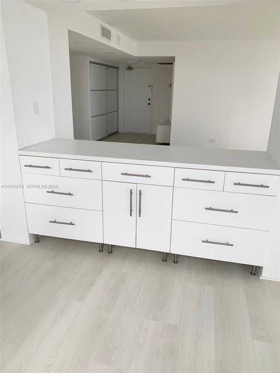 Image 11 of property listing at 301 174th St 1818, Sunny Isles Beach, FL 33160