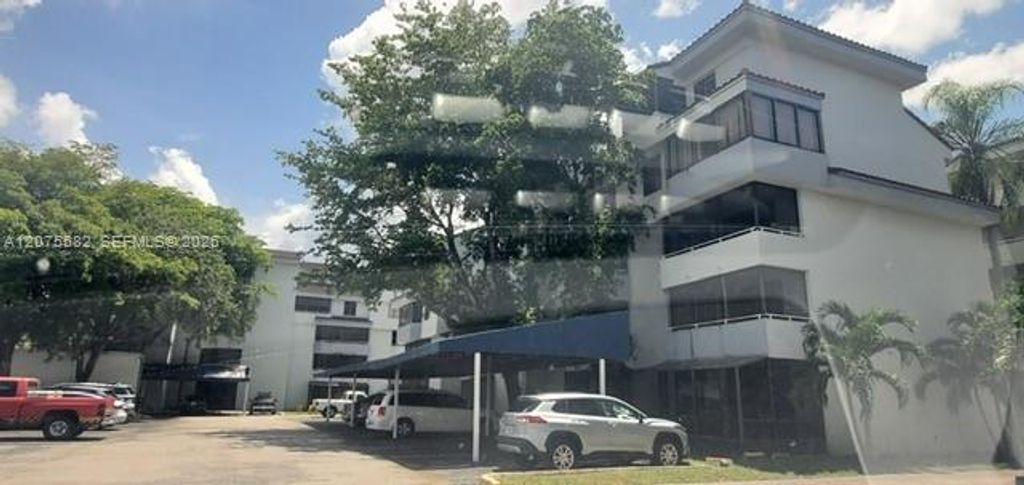 8205 SW 152nd Avenue F-306, Miami, FL 33193