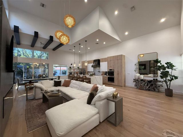 2492 NW 66th Dr, Boca Raton, FL 33496