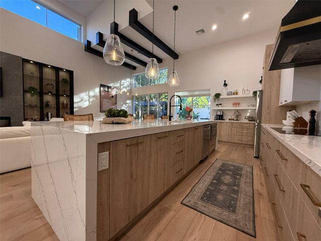 2492 NW 66th Dr, Boca Raton, FL 33496