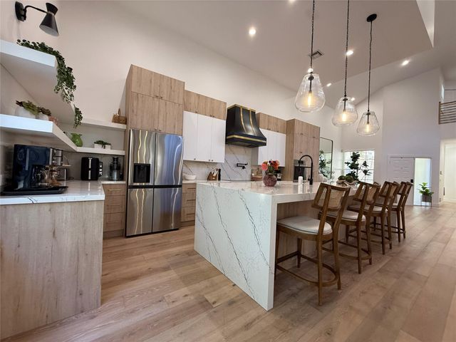 2492 NW 66th Dr, Boca Raton, FL 33496