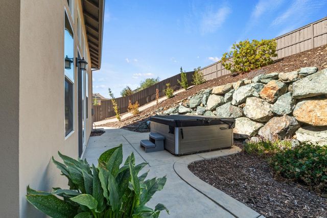 239 Candlewood Ct, El Dorado Hills, CA 95762