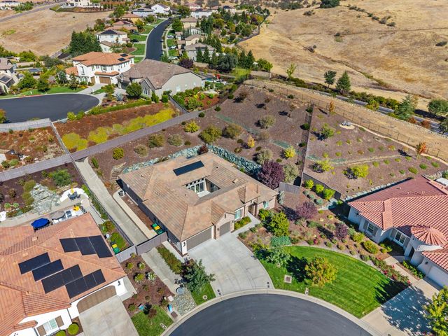 239 Candlewood Ct, El Dorado Hills, CA 95762