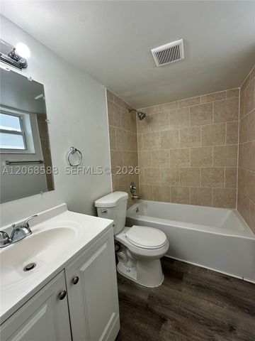 2500 Johnson St 6, Hollywood, FL 33020
