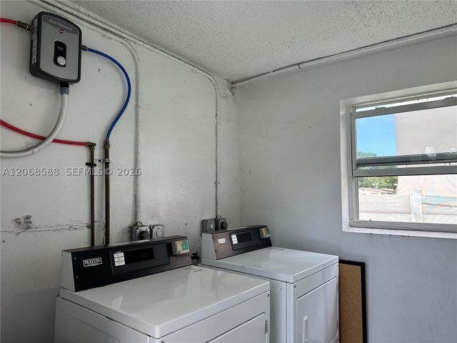 2500 Johnson St 6, Hollywood, FL 33020