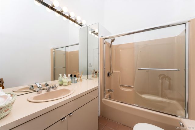 875 & 785 The Strand, East Marion, NY 11939