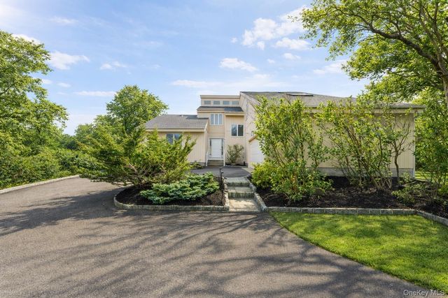 875 & 785 The Strand, East Marion, NY 11939