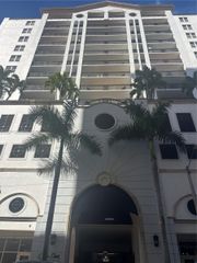 357 Almeria Ave 906, Coral Gables, FL 33134