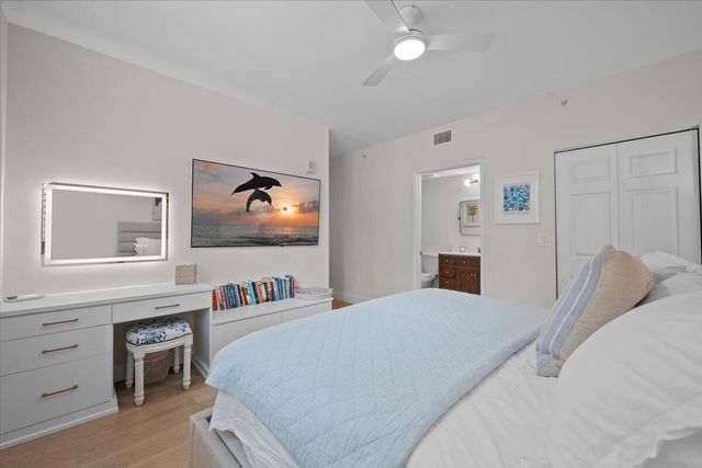 720 S Sapodilla Avenue 204, West Palm Beach, FL 33401