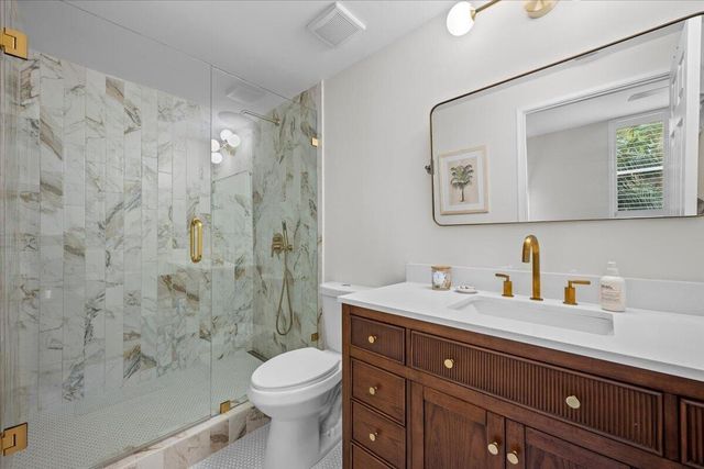 720 S Sapodilla Avenue 204, West Palm Beach, FL 33401