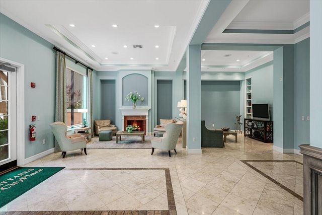 720 S Sapodilla Avenue 204, West Palm Beach, FL 33401
