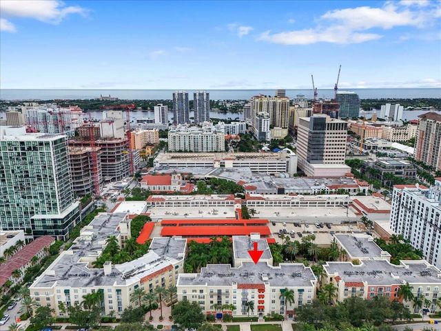 720 S Sapodilla Avenue 204, West Palm Beach, FL 33401