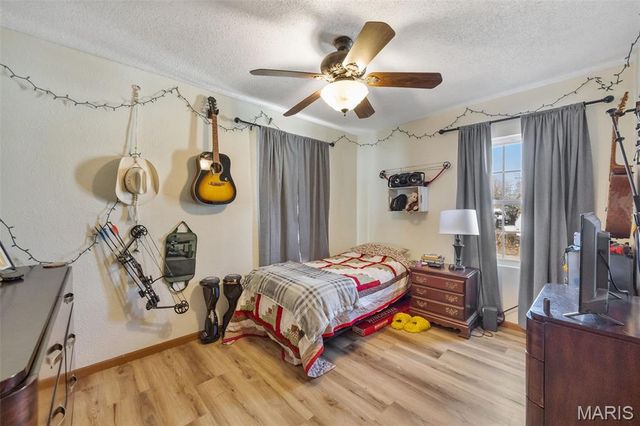 607 Nicholson Drive, Potosi, MO 63664