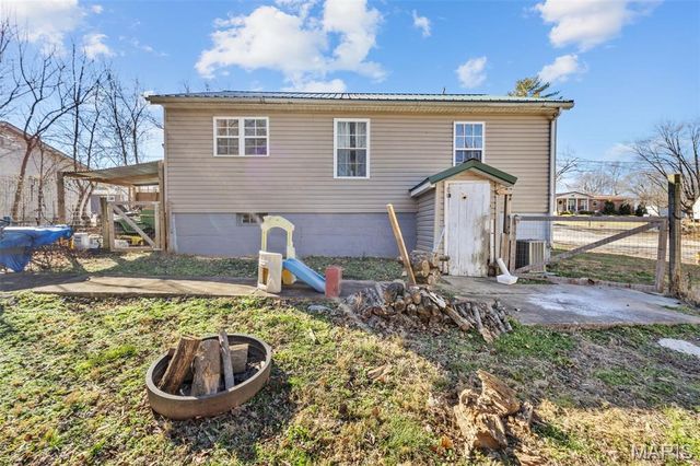 607 Nicholson Drive, Potosi, MO 63664