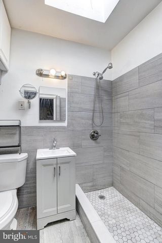 1003 BONAPARTE AVE, Baltimore, MD 21218