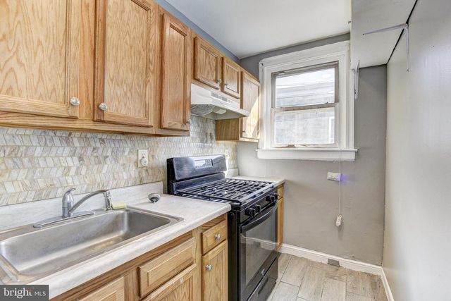 1003 BONAPARTE AVE, Baltimore, MD 21218
