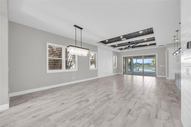 15594 SHOREBIRD LANE, Winter Garden, FL 34787