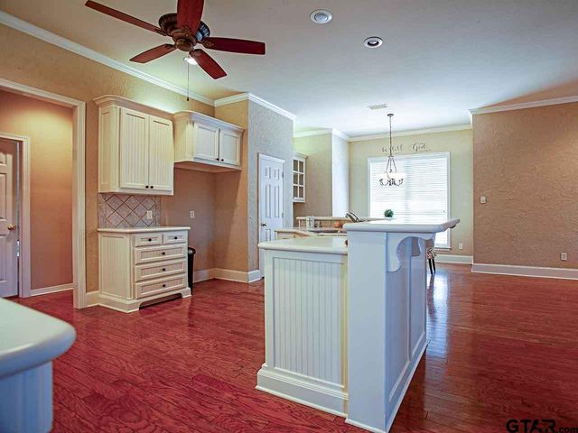 2206 Kennebunk Lane, Tyler, TX 75703