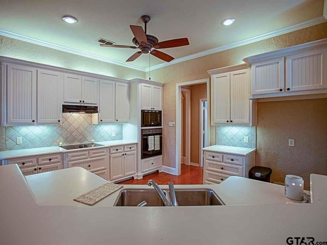 2206 Kennebunk Lane, Tyler, TX 75703